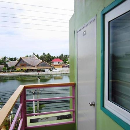 Shore Time Hotel - Annex Balabag  Exterior photo